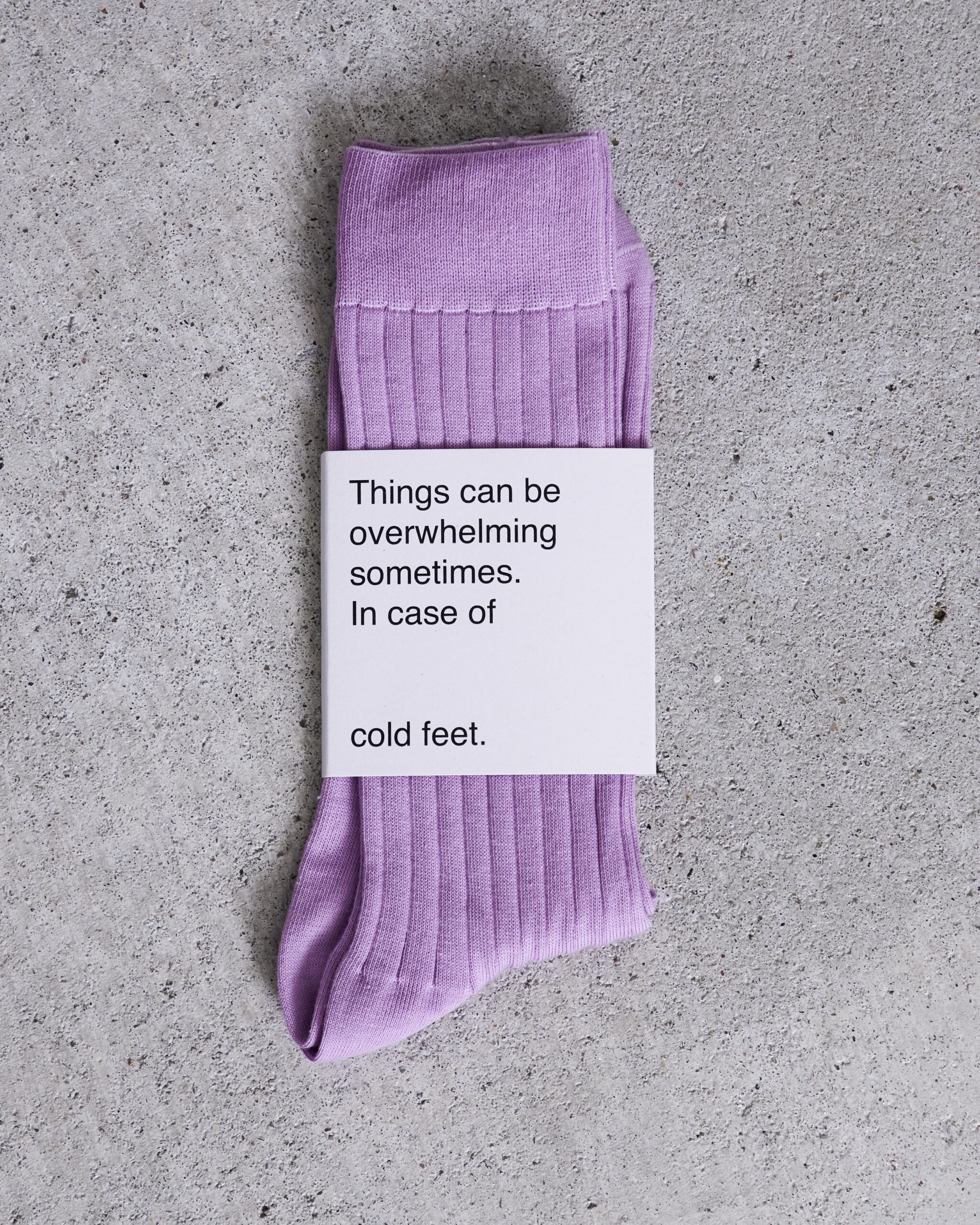 Socken in der Farbe orchid aus Bio-Baumwolle, hergestellt in Portugal vom Fair-Fashion Label Jan 'n June.