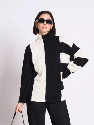 Jan’n’June ALTIN Pullover Offwhite & Black, Oversized Rollkragen aus Bio-Baumwolle