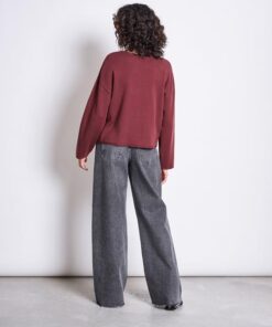 Rückansicht WILLIAMSBURG Pullover Intense Rust, lässiger Cropped Fit